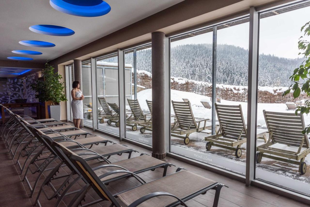 Spa Hotel Lanterna Velké Karlovice المظهر الخارجي الصورة