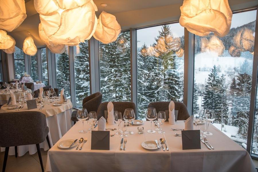 Spa Hotel Lanterna Velké Karlovice المظهر الخارجي الصورة