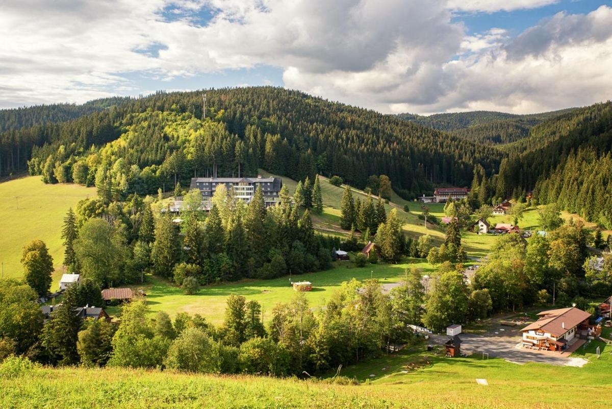 Spa Hotel Lanterna Velké Karlovice المظهر الخارجي الصورة